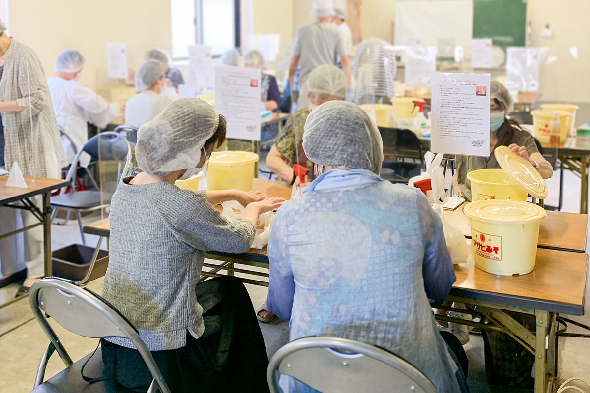 アサヒ醸造（味噌作り体験）