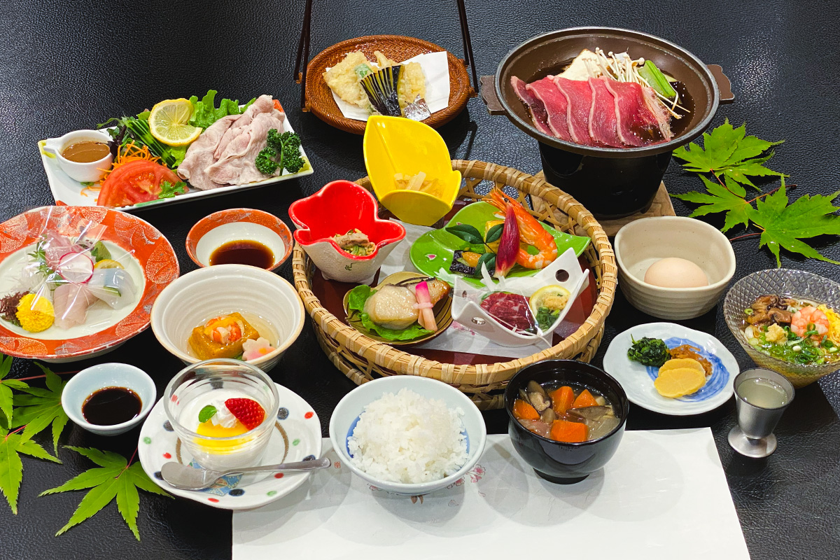 夕食（イメージ）